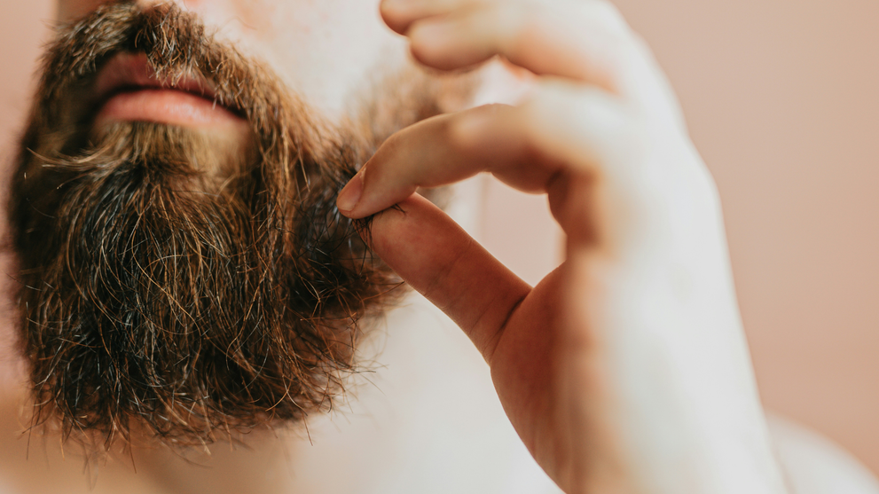 Beard Oil Before Bed And Why It Works Better At Night